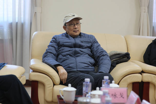 威九国际电影《春风梦》在京举行观摩研讨会(图5)