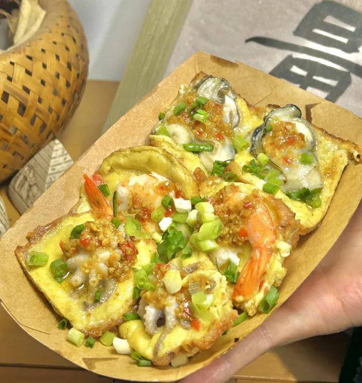 威九·国际(中国)官方网站地摊经济爆火但餐饮摆摊难“暴富”(图8)