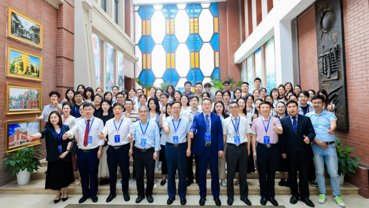 威九·国际(中国)官方网站“2024上理管院专业学位教育中心十大年度关键词”结果(图15)
